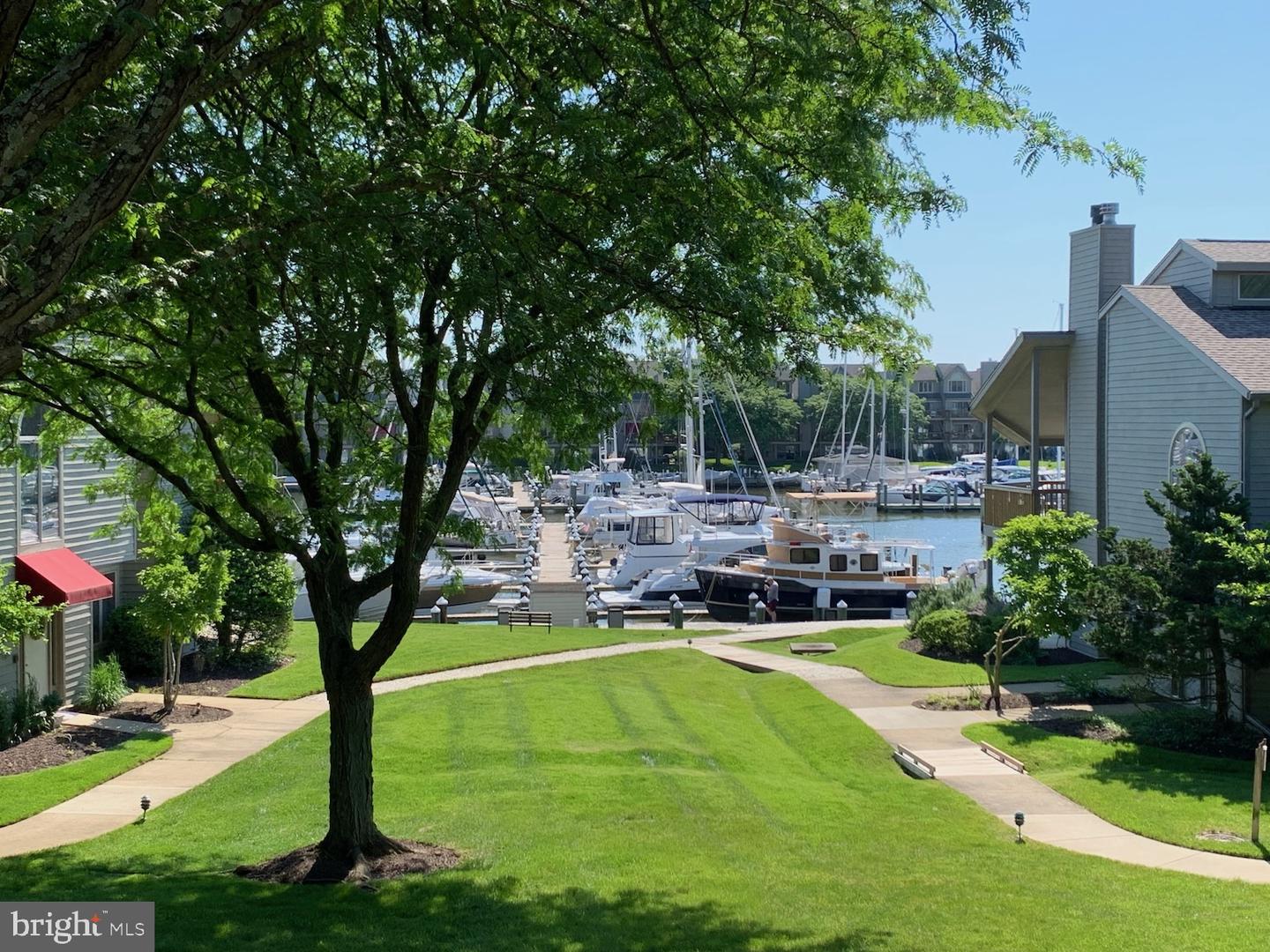 View Annapolis, MD 21403 condo