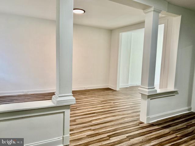 Photo 2 of 14 of 146 S Hilton St townhome
