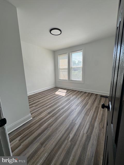 Photo 11 of 14 of 146 S Hilton St townhome