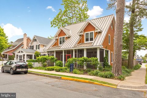 Single Family Residence in Rehoboth Beach DE 82 Sussex STREET 1.jpg