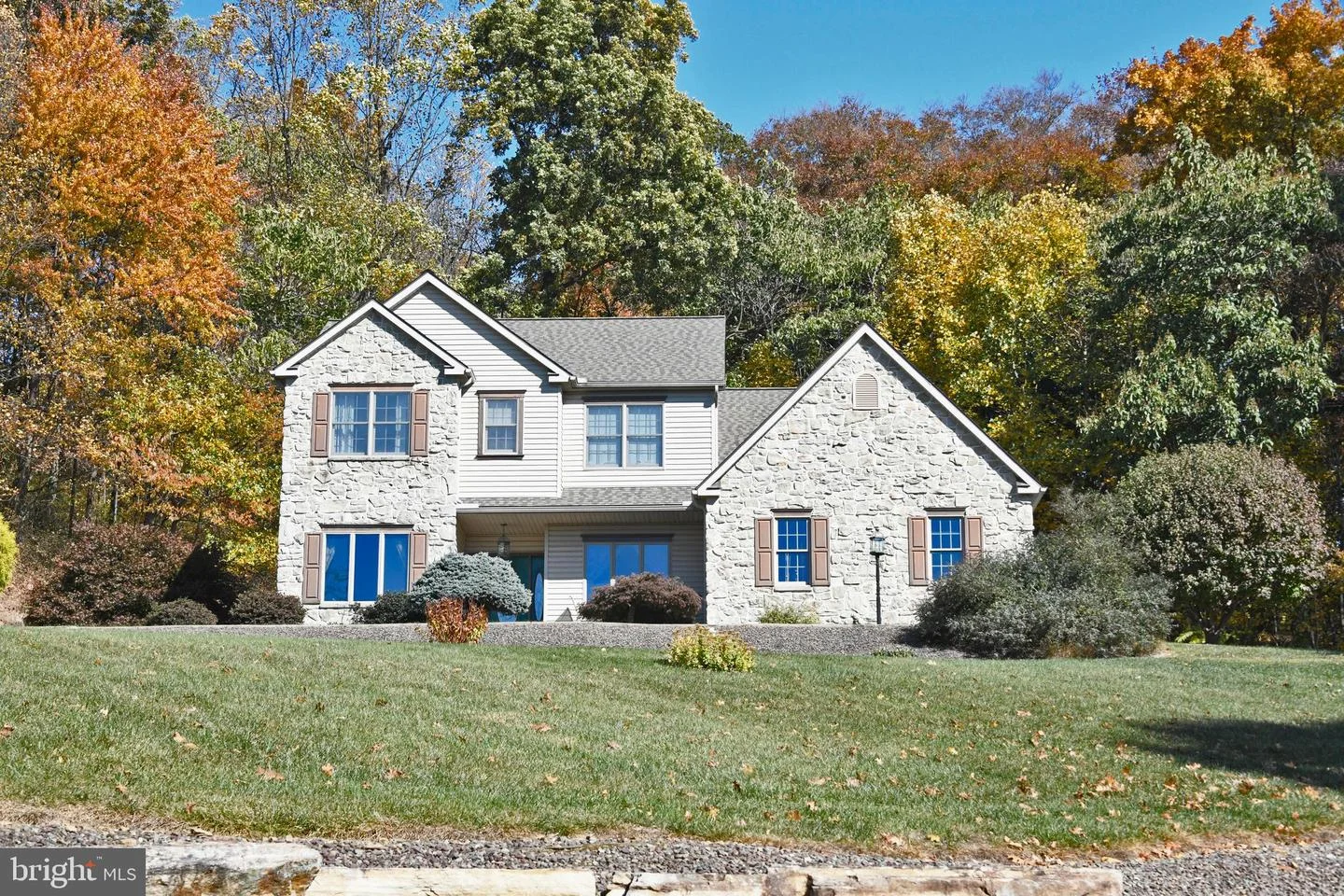 5501 Deer Path Lane