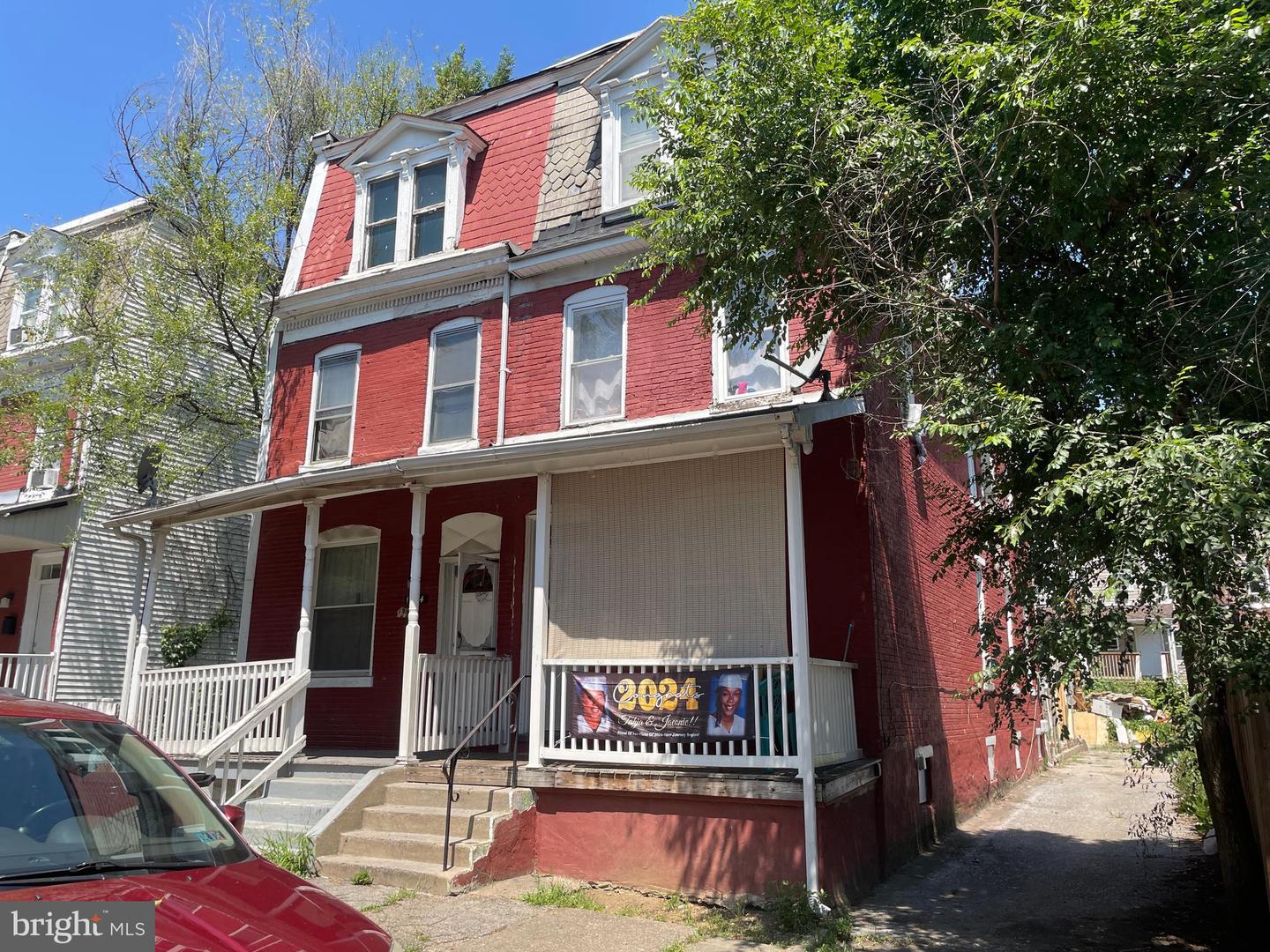 View Harrisburg, PA 17104 townhome