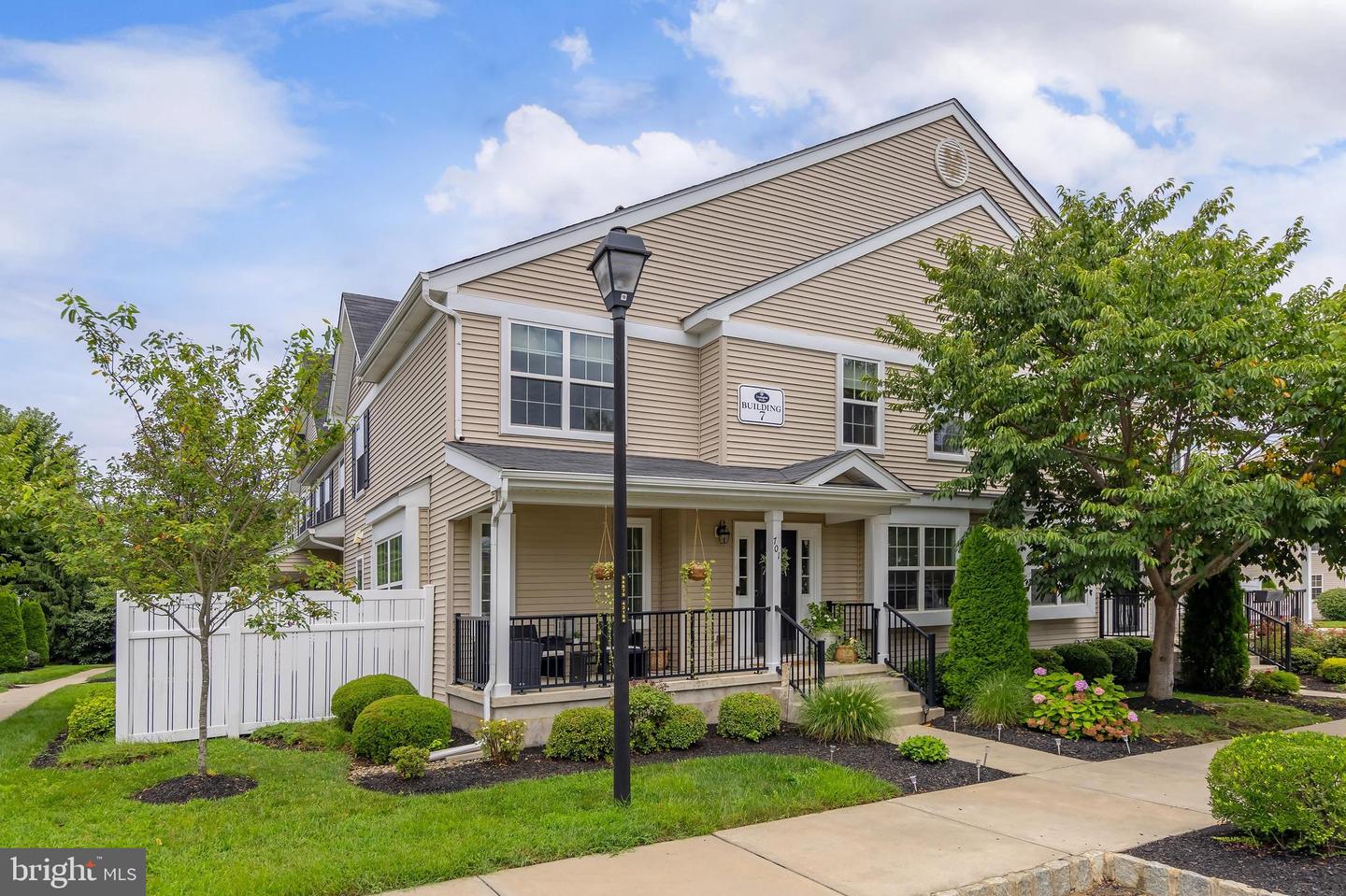 Photo 1 of 19 of 701 Lexington Mews townhome