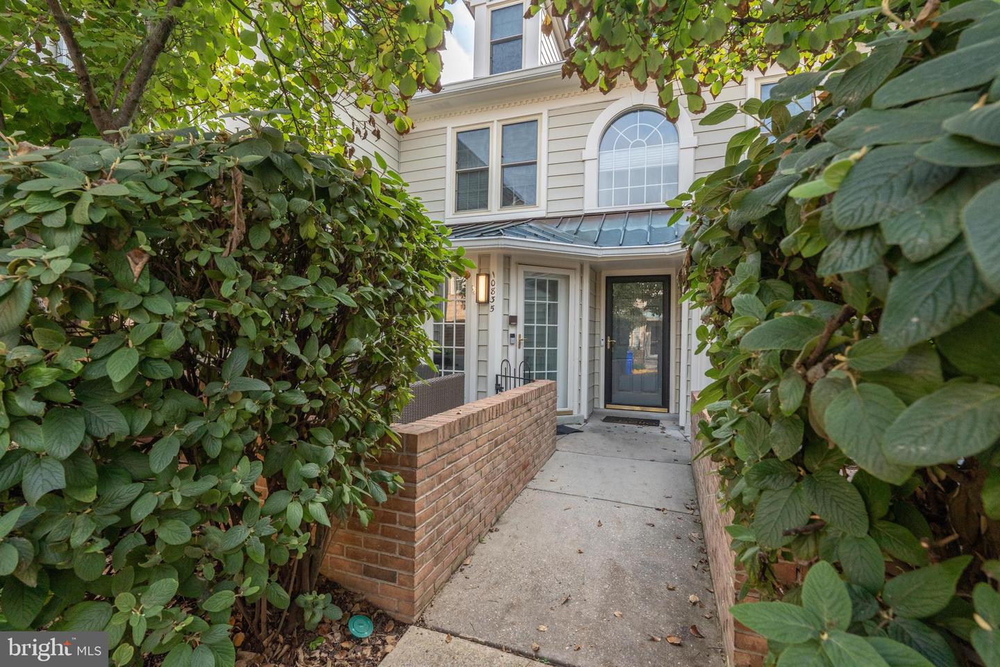 10835 Luxberry Dr #29, North Bethesda, Maryland image 2