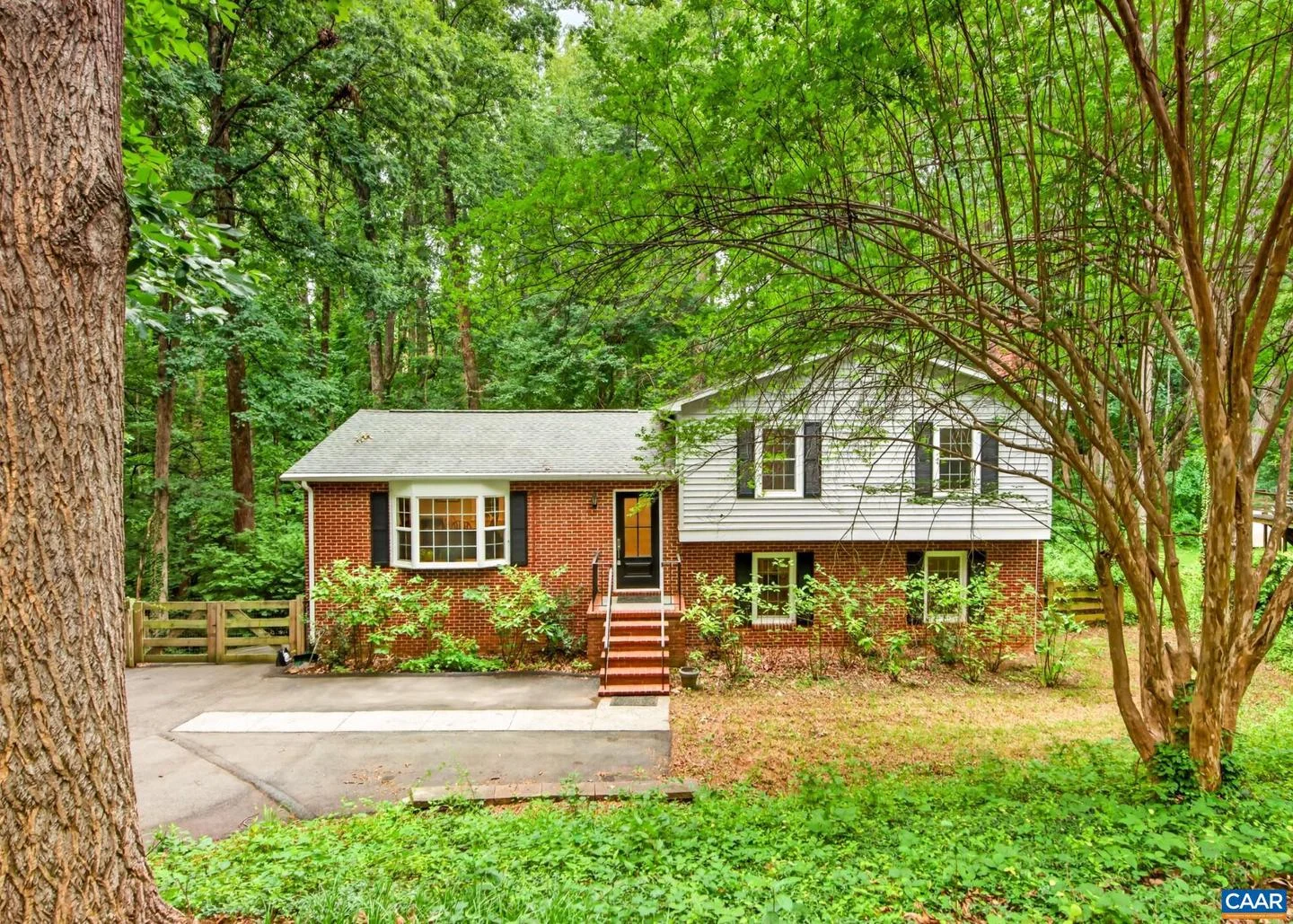 98 Oak Forest Cir