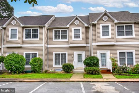 Townhouse in Easton MD 7412 Tour DRIVE.jpg