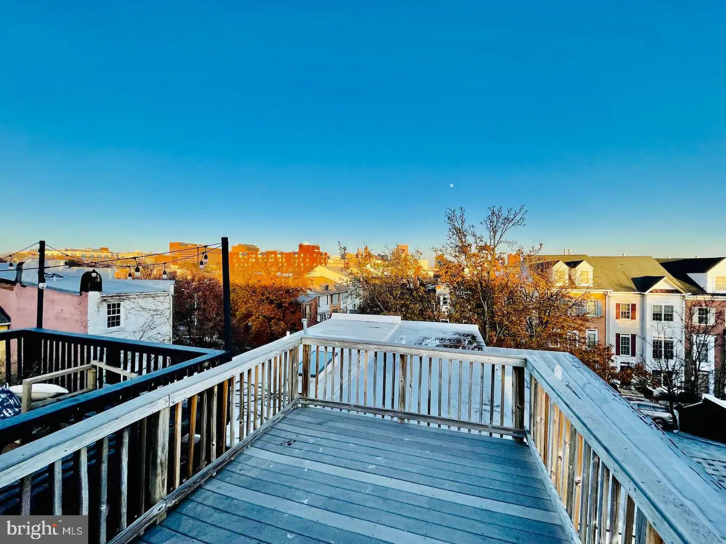 Photo 31 of 34 of 306 S Poppleton St townhome