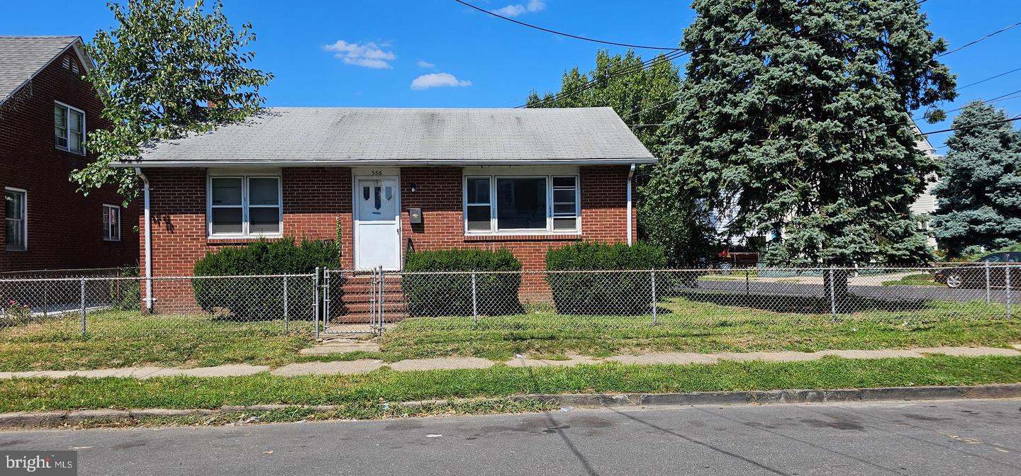 View Trenton, NJ 08611 house