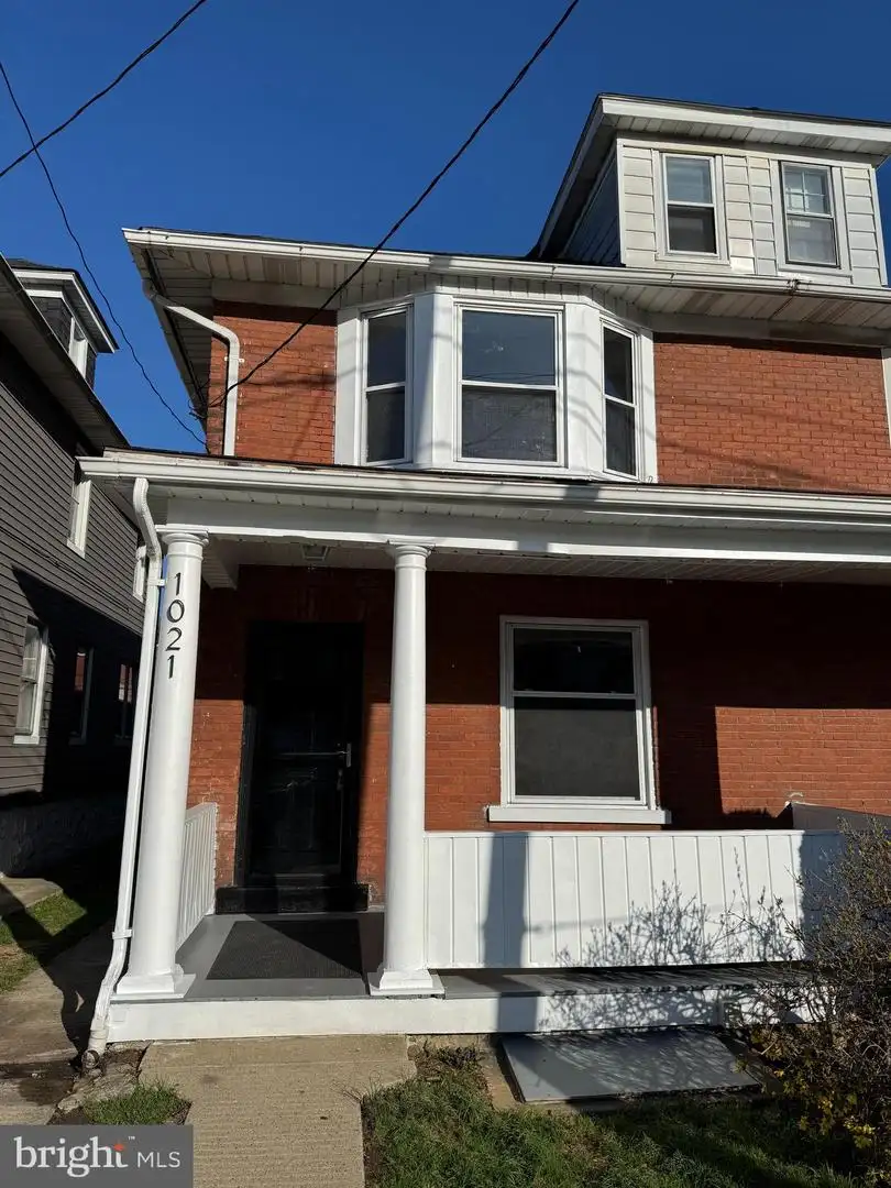 1021 Broadway, Fountain Hill, PA, 18015