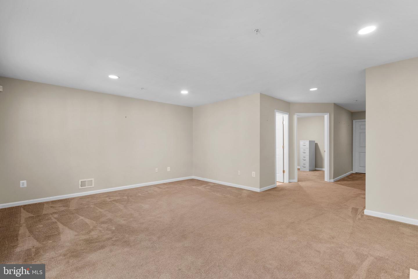 Photo 23 of 34 of 2420 Astrid Ct townhome