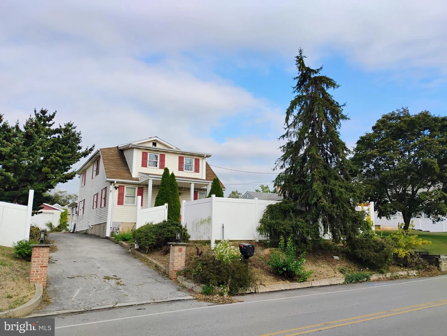 432 Crooked Lane