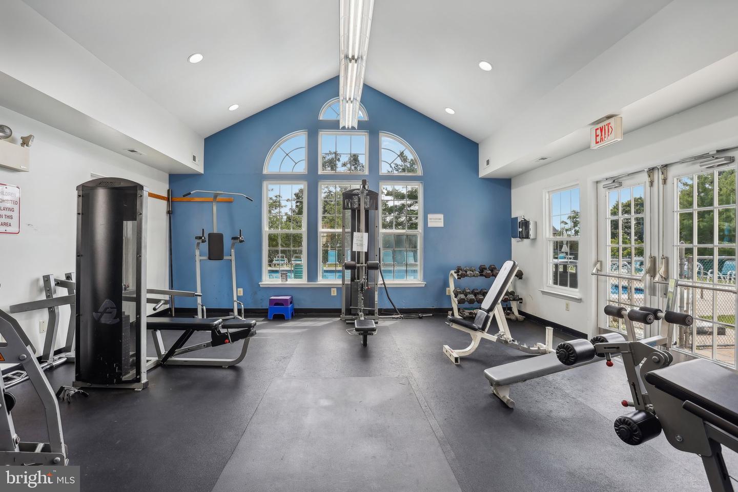 Photo 43 of 47 of 484 Stoneglen St townhome