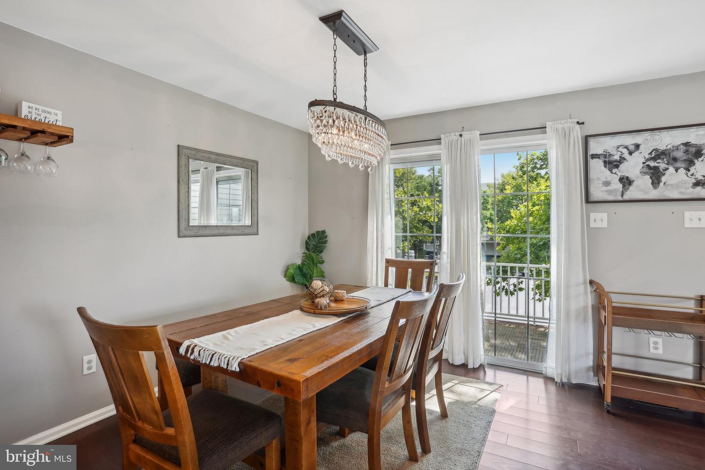 Photo 12 of 47 of 484 Stoneglen St townhome