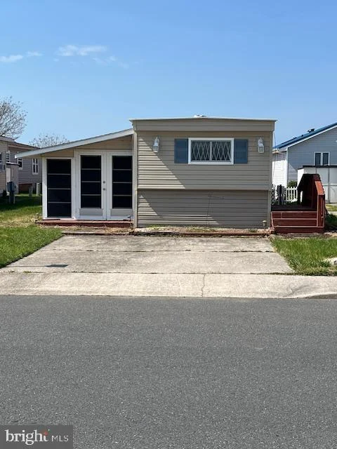 153 Oyster Lane