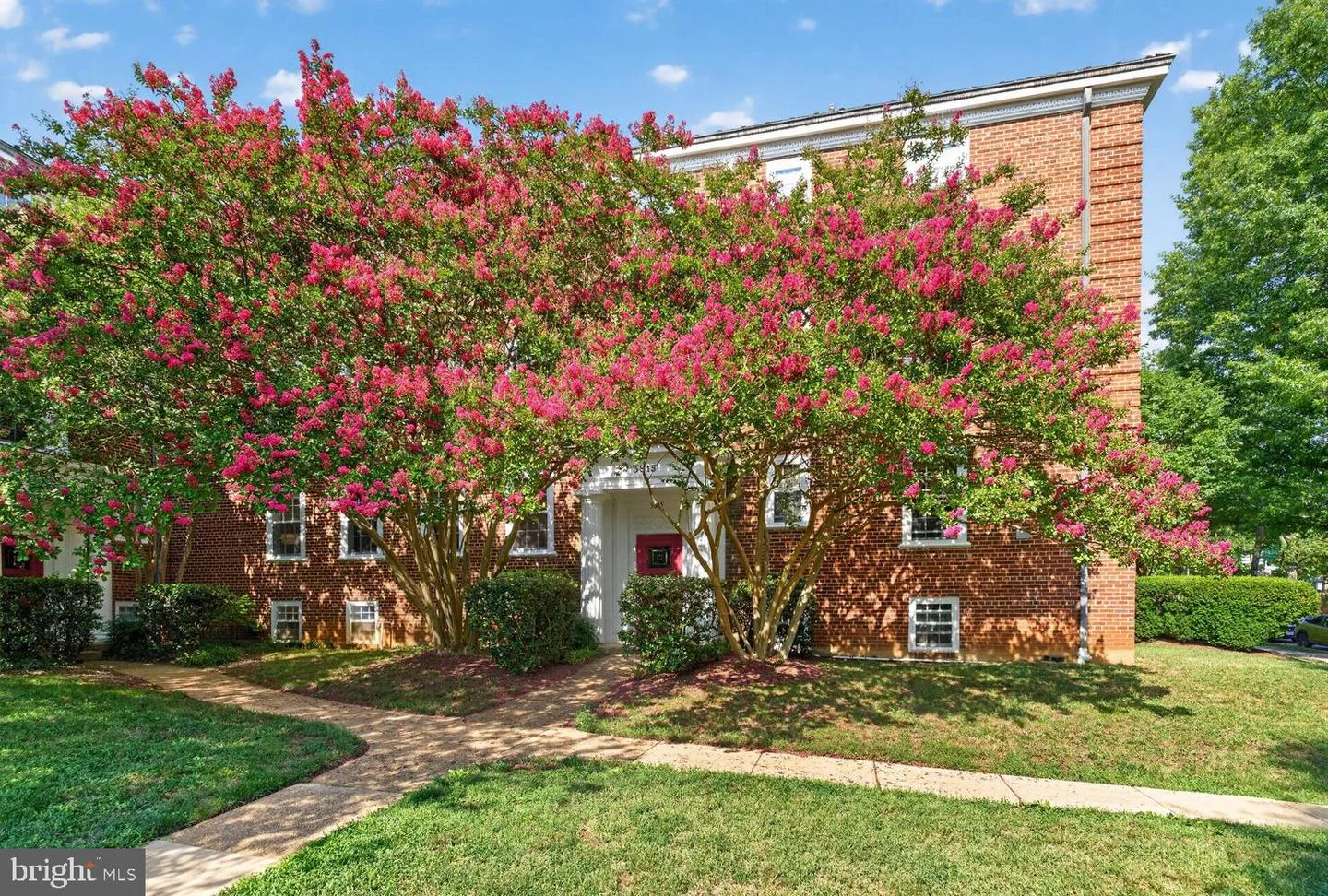 3815 Rodman Street NW Unit B14