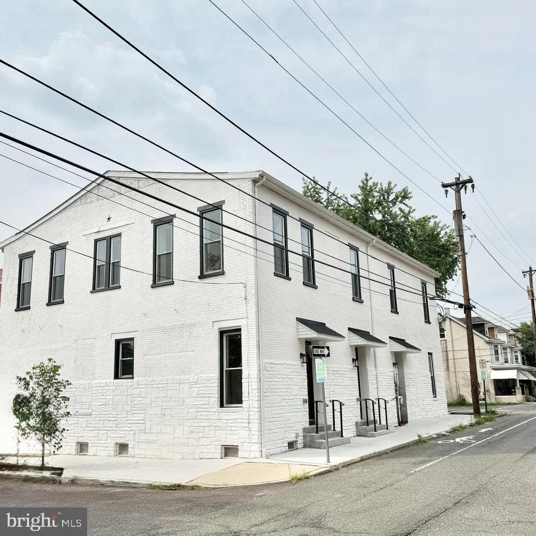 151 N York Street Unit A