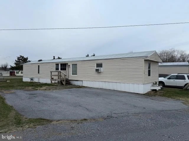 15 Letti Drive