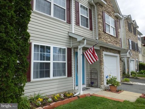 Townhouse in Cambridge MD 101 Canvasback WAY.jpg