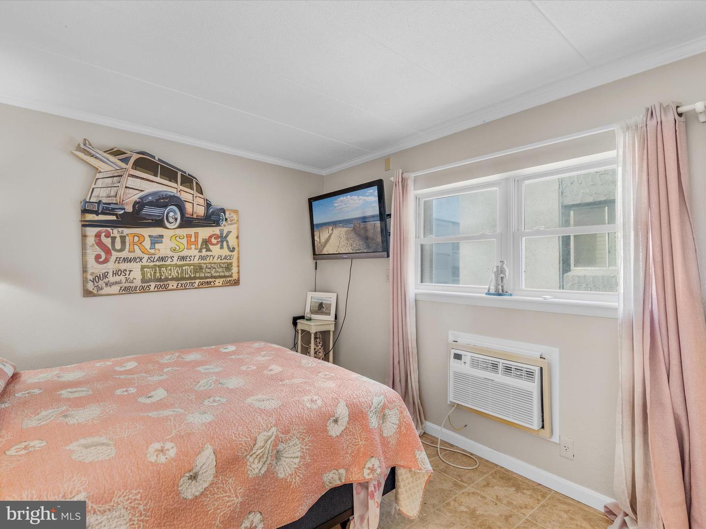 Photo 23 of 28 of 7001 Atlantic Ave #E2060b condo