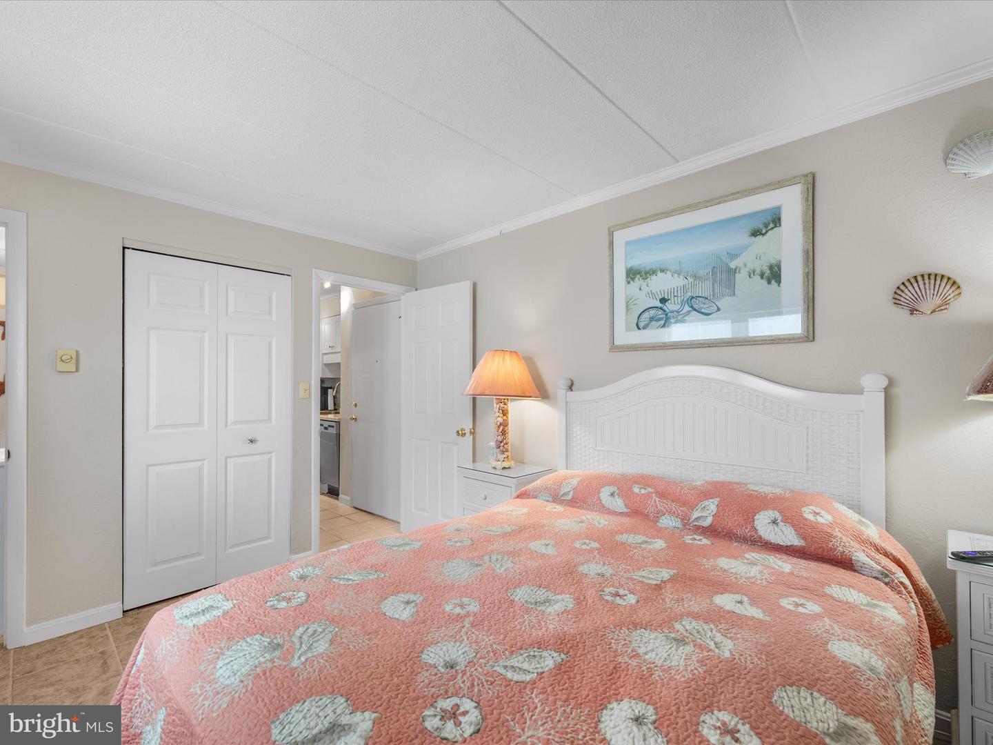 Photo 22 of 28 of 7001 Atlantic Ave #E2060b condo