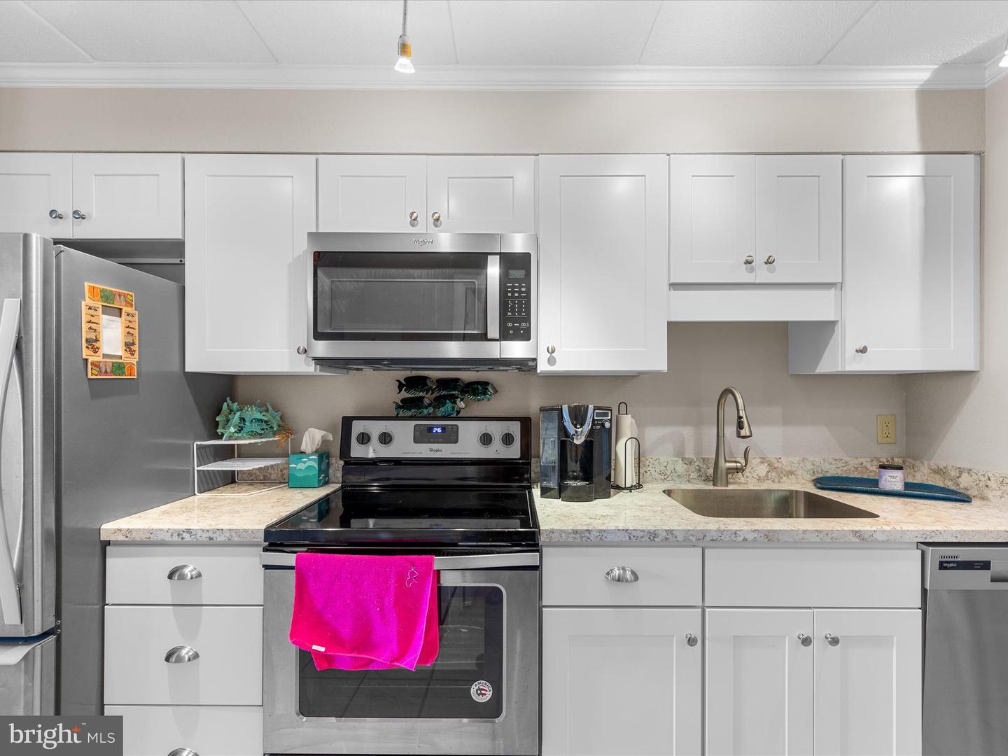 Photo 9 of 28 of 7001 Atlantic Ave #E2060b condo