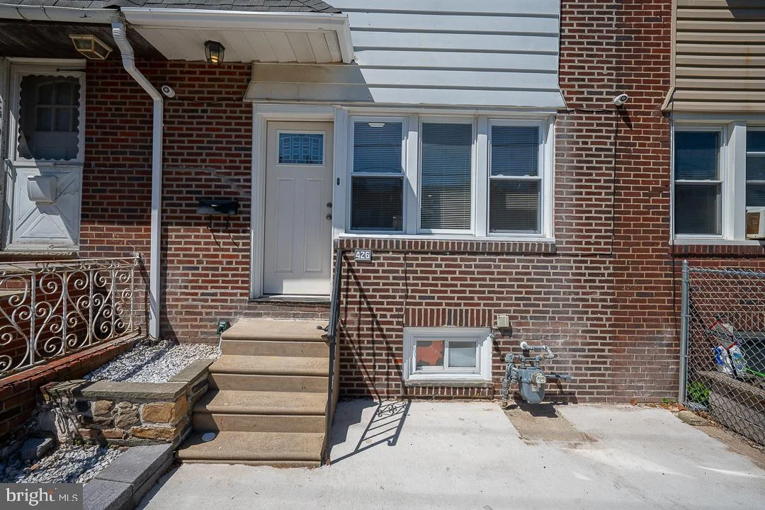 426 Hampden Road