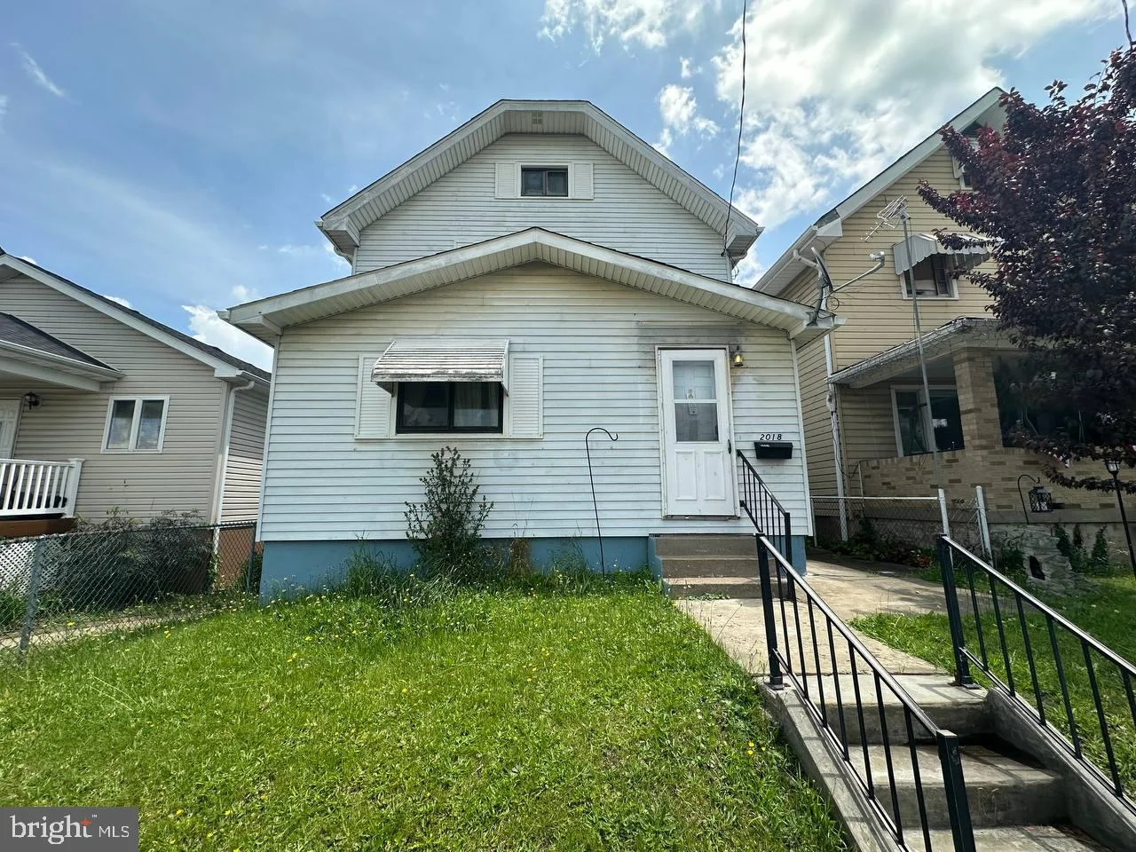 2018 Constitution Blvd Blvd, New Kensington, PA, 15068