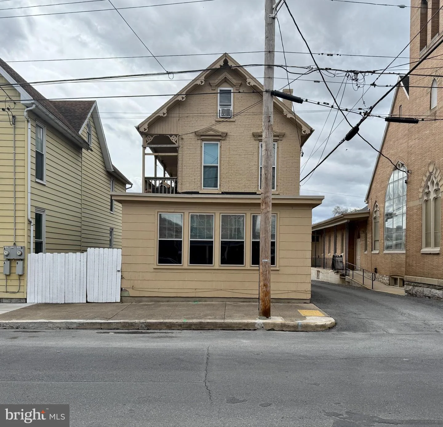 246 E Washington Street St