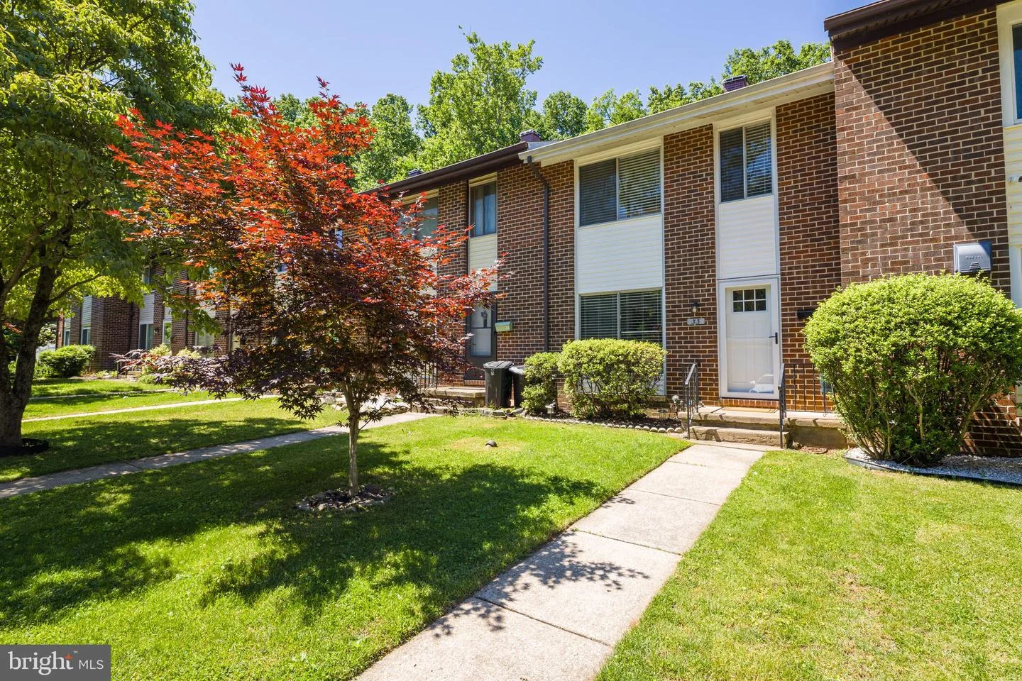 33 Strabane Court