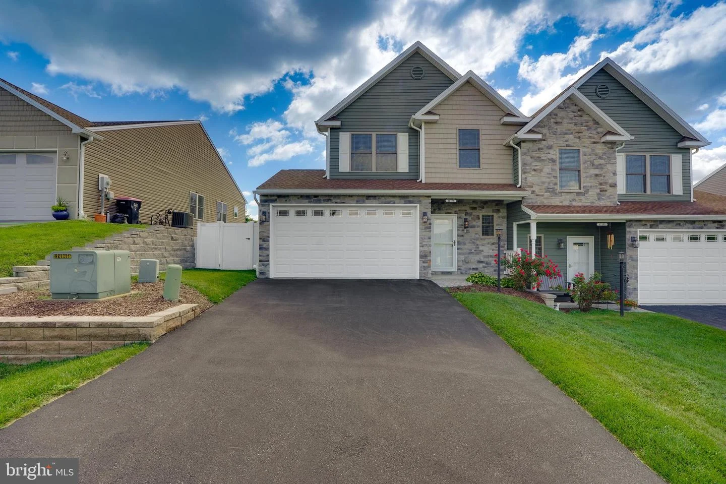 11196 Gopher Drive N
