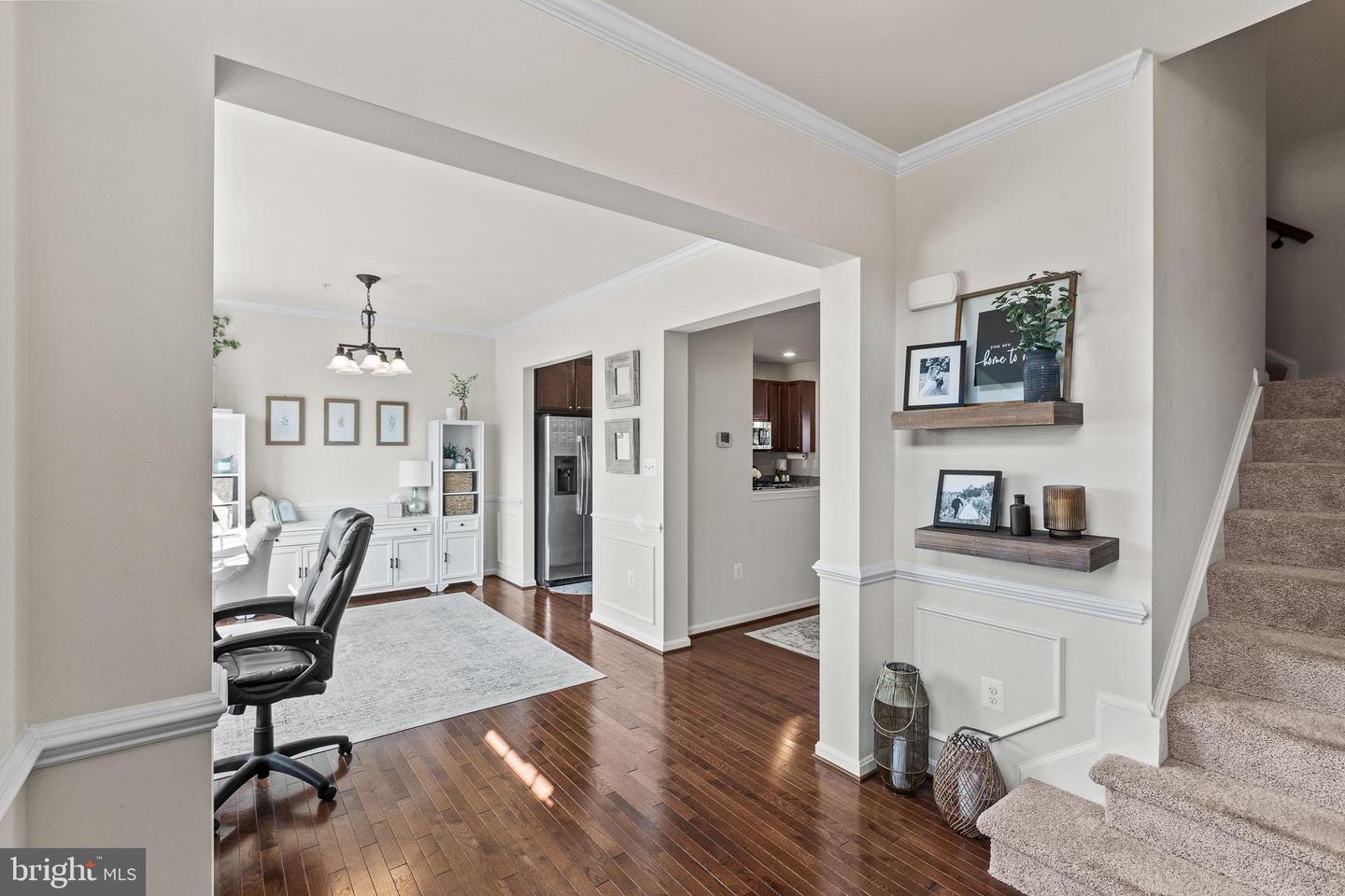 Photo 4 of 29 of 23257 Lindsay Dr townhome