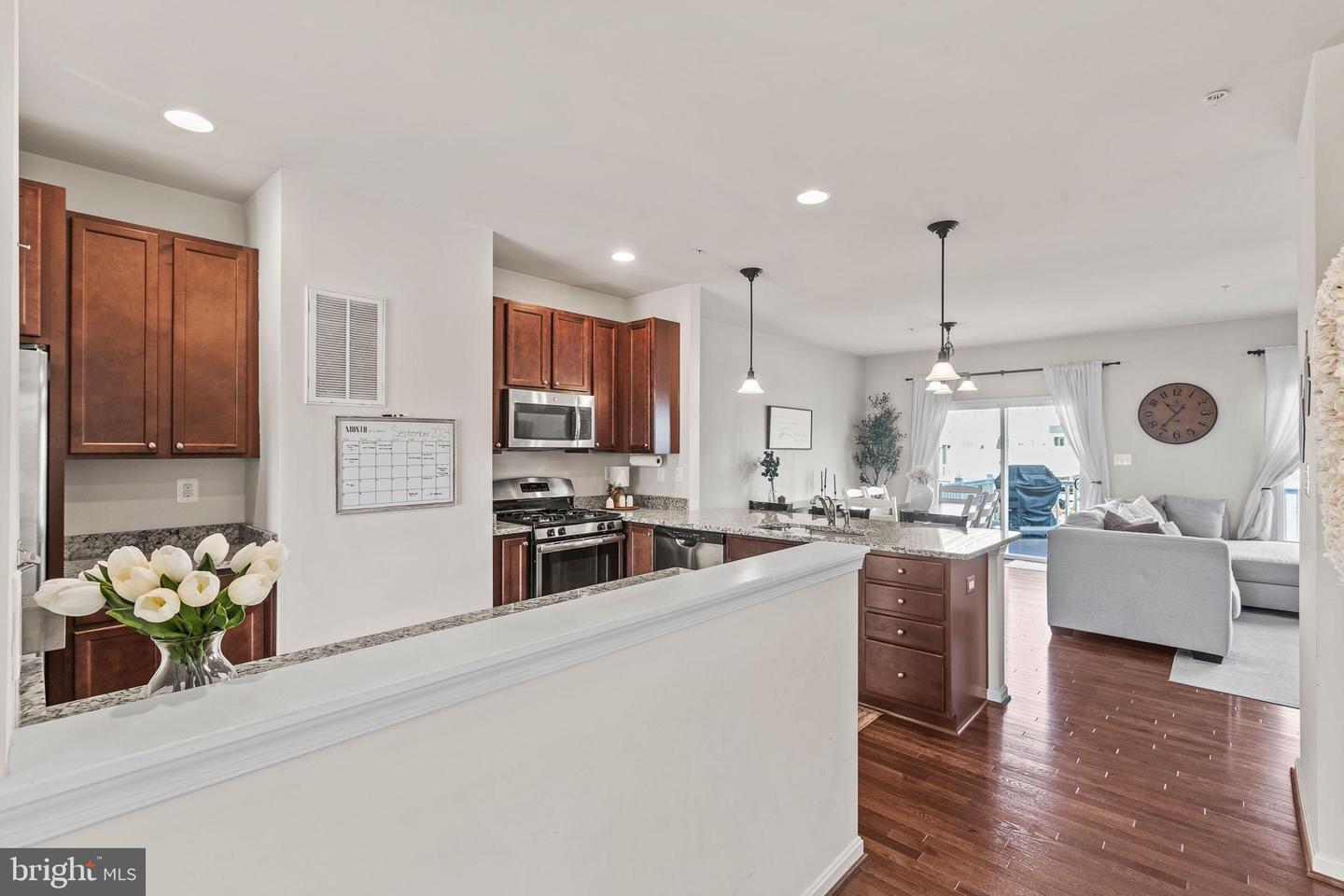 Photo 13 of 29 of 23257 Lindsay Dr townhome