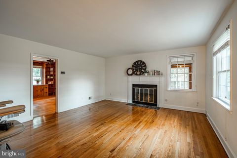 Single Family Residence in Wilmington DE 522 Brighton ROAD 8.jpg