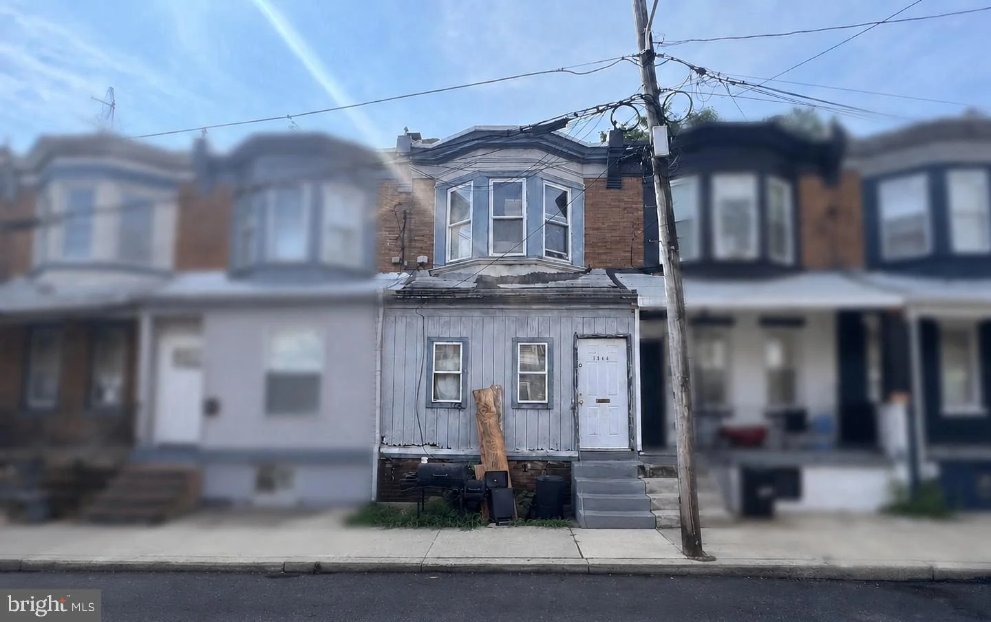 5544 Linmore Avenue