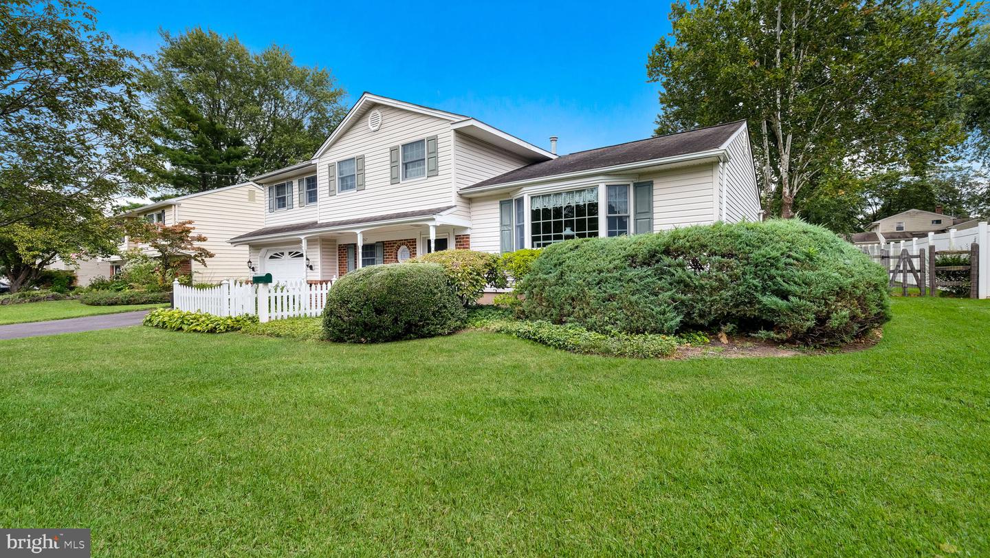 1067 Log College Dr