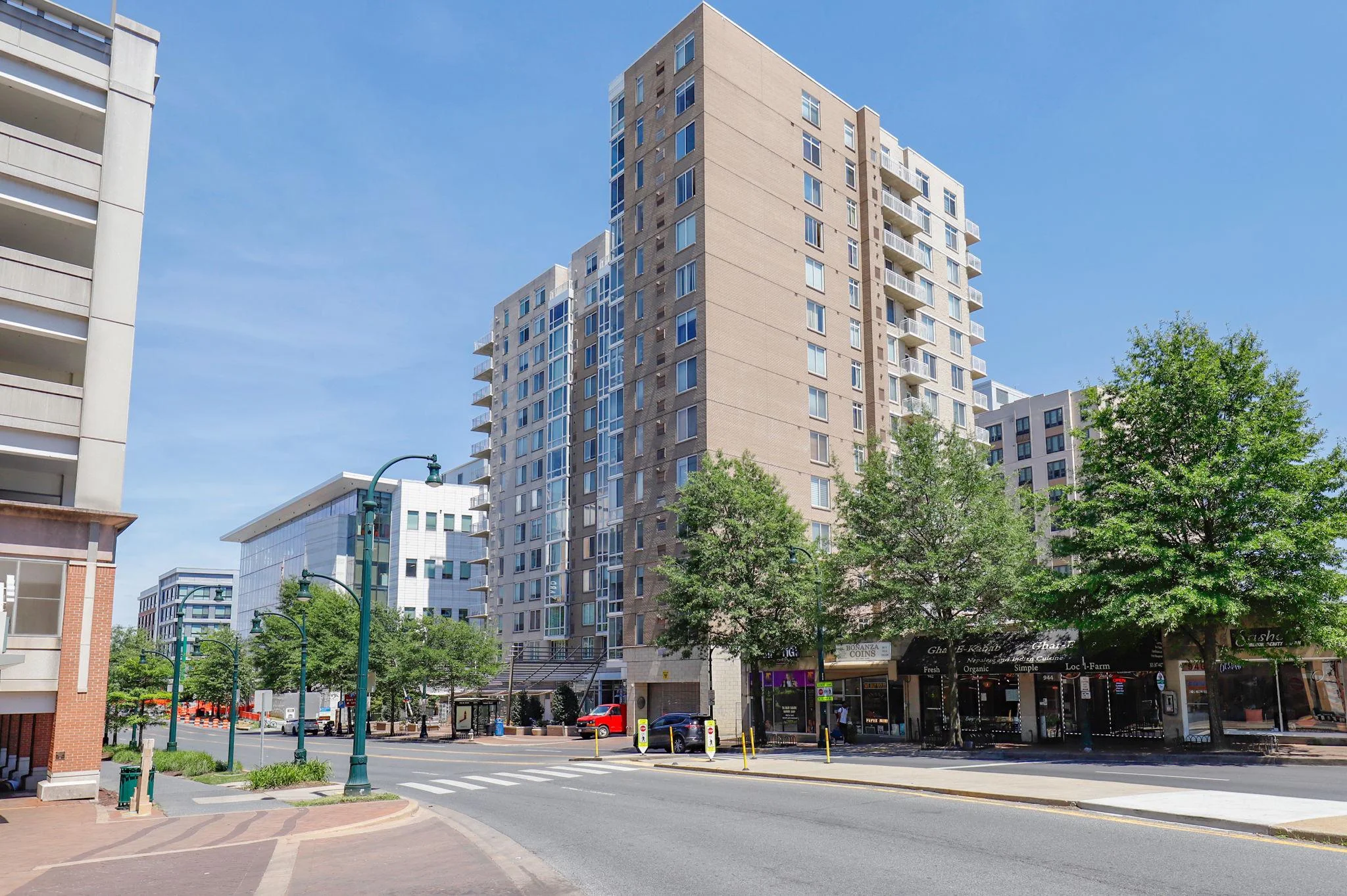 930 Wayne Avenue Unit 201