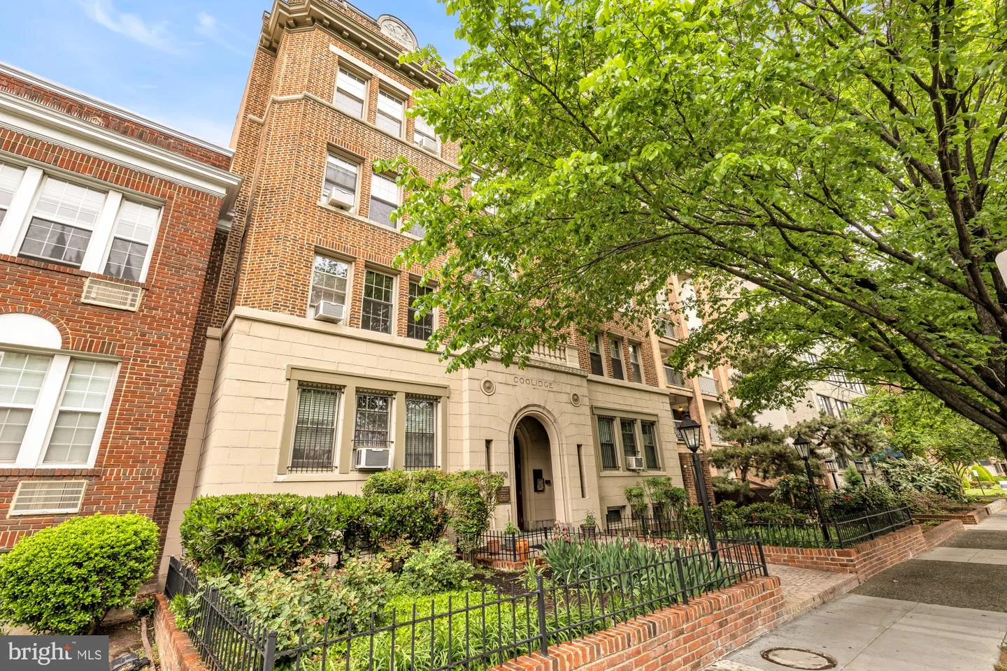 3100 Wisconsin Avenue NW Unit 202