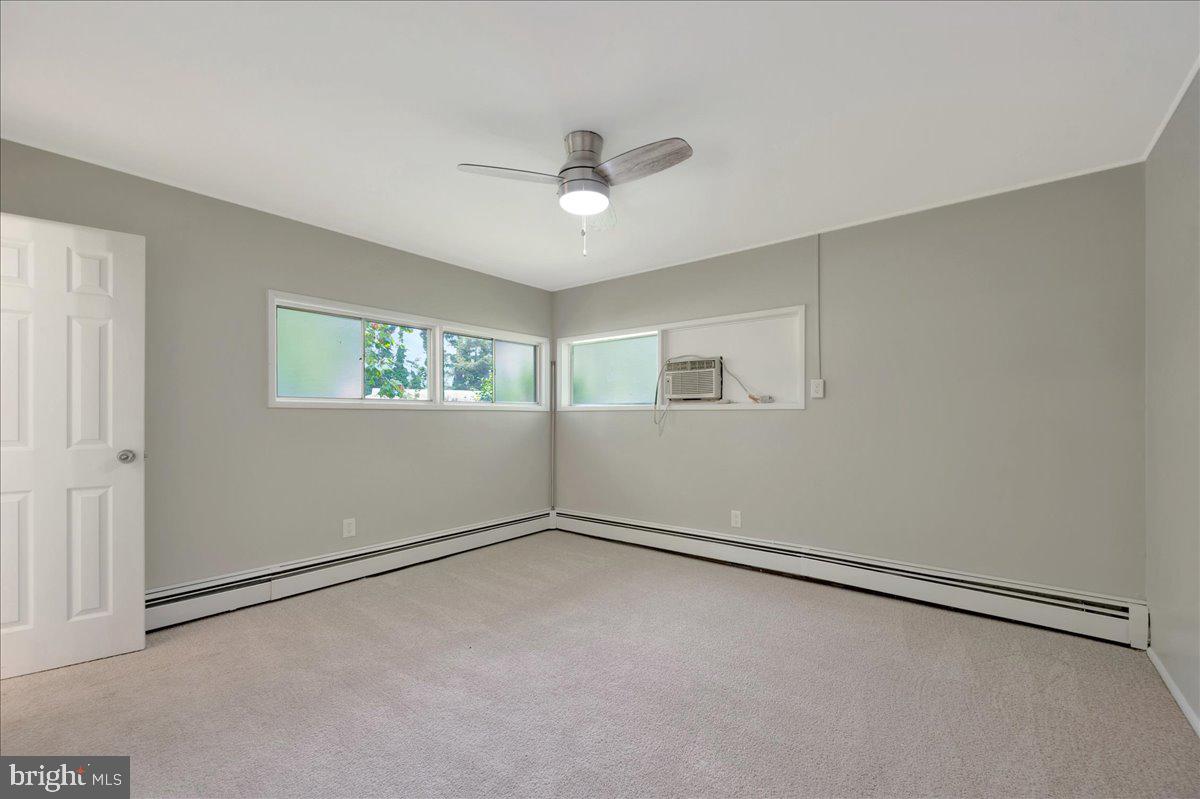 Photo 19 of 25 of 15 Korda Dr house