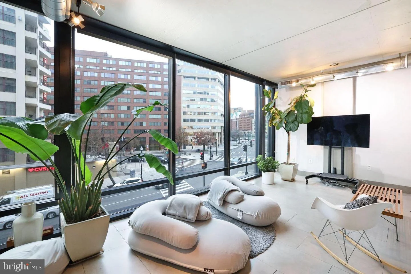 1133 14th Street NW Unit 306