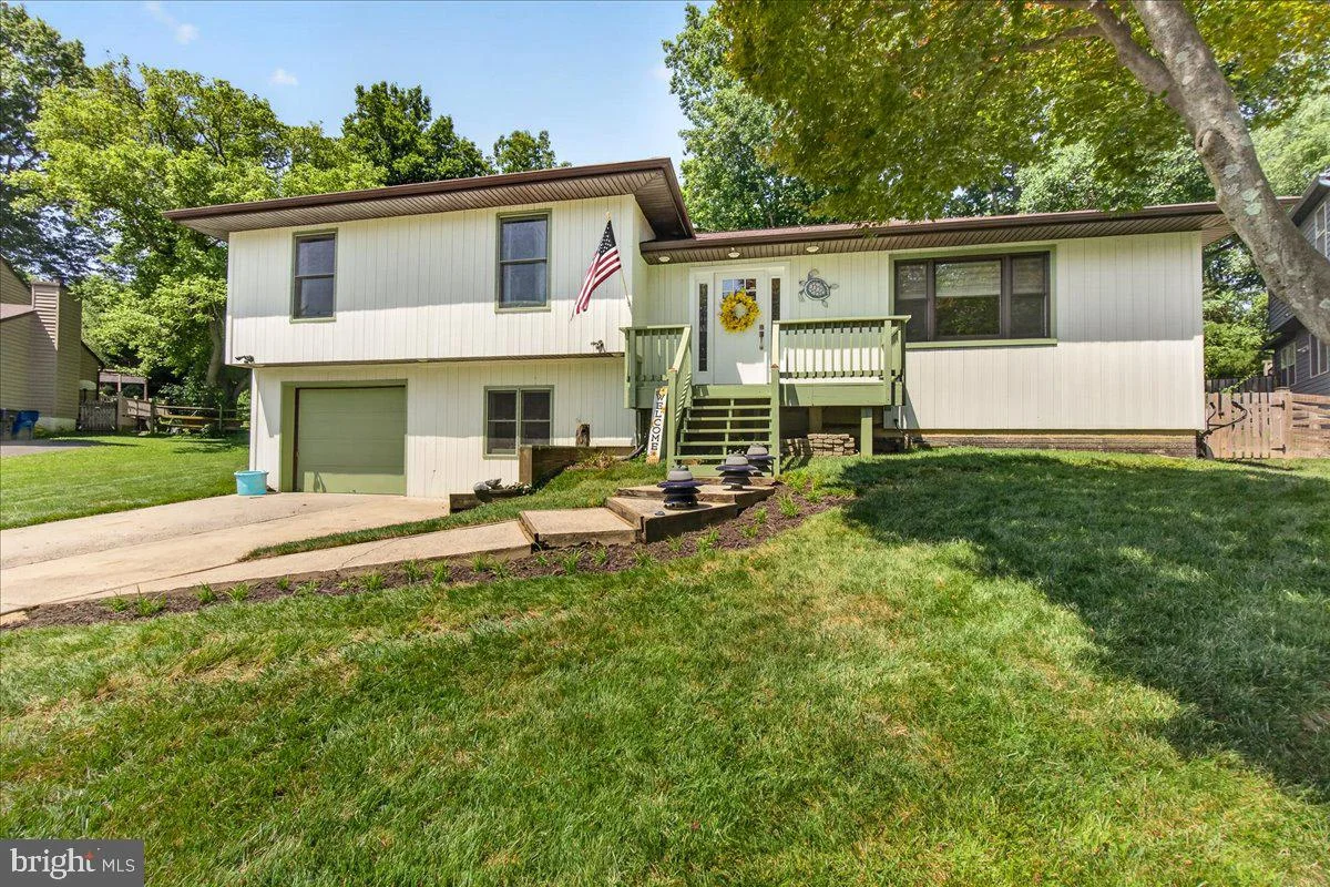10294 Erie Way