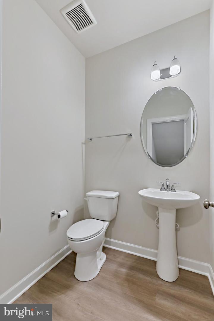 Photo 12 of 27 of 2831 Hokie Ln townhome