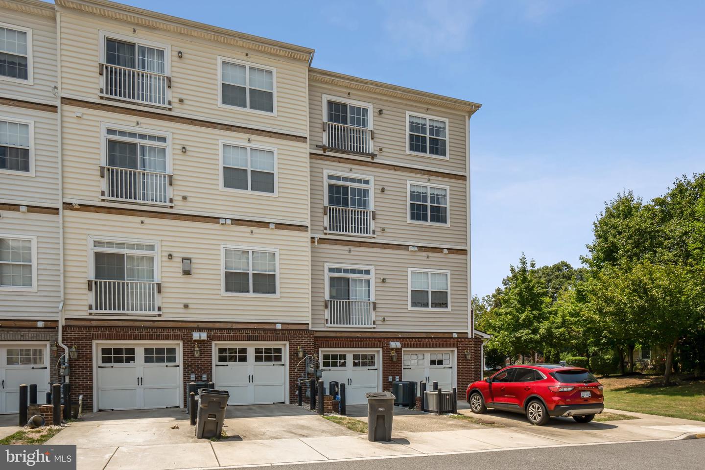 Photo 25 of 27 of 14833 Cloverdale Rd #95 townhome