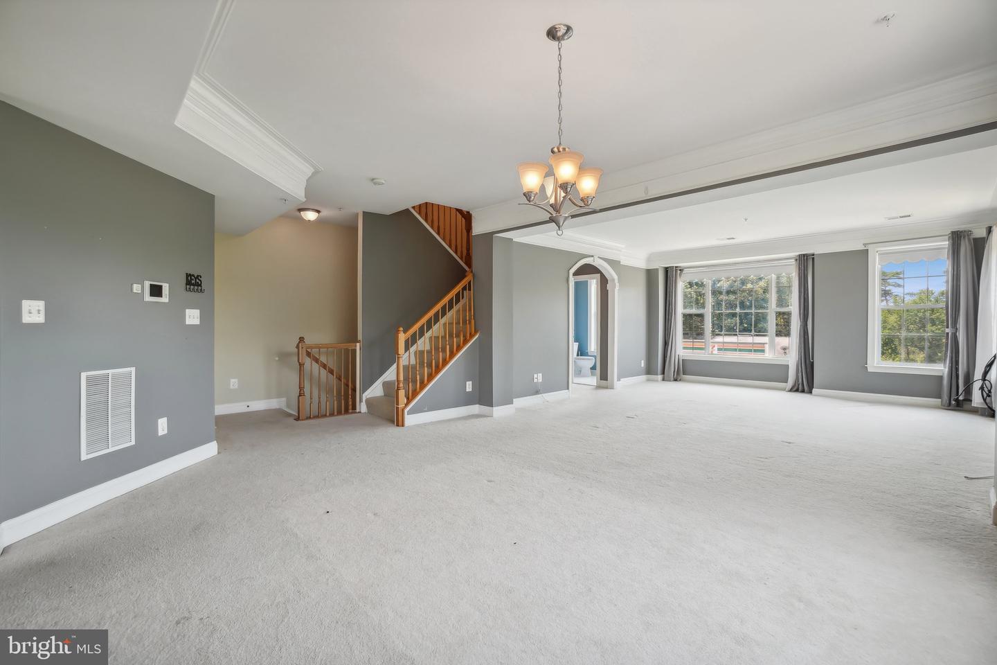 Photo 6 of 27 of 14833 Cloverdale Rd #95 townhome