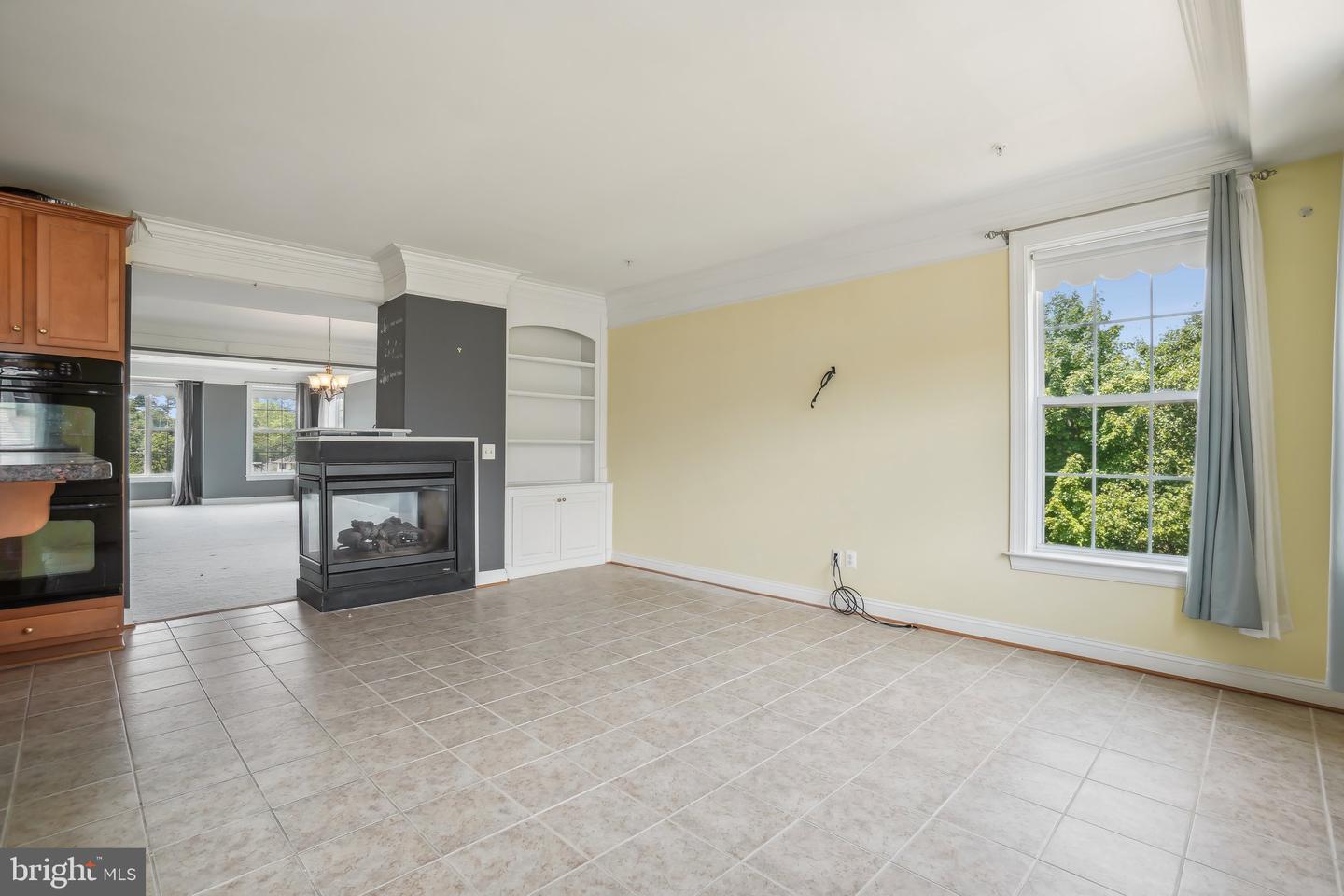Photo 9 of 27 of 14833 Cloverdale Rd #95 townhome