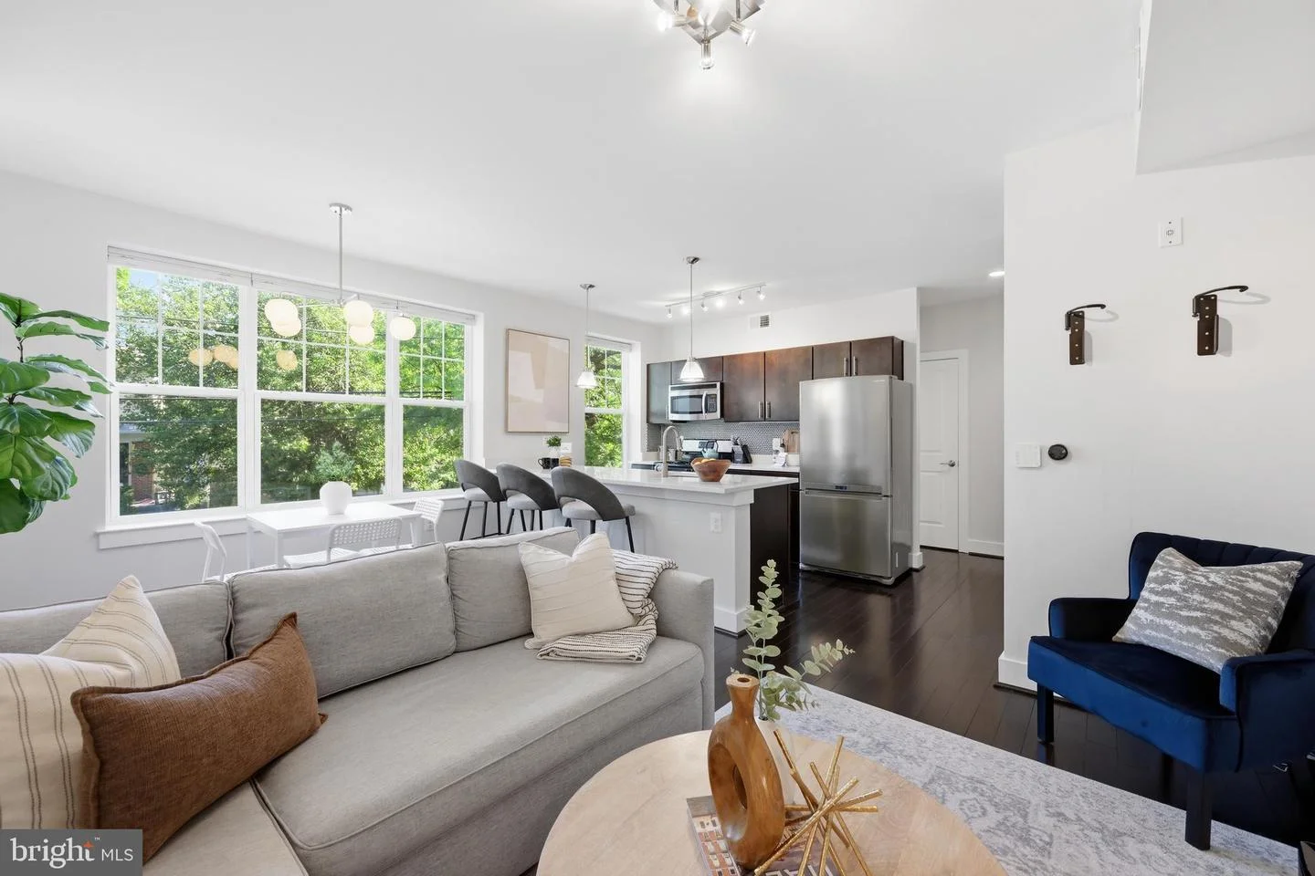 4226 7th Street NW Unit 204