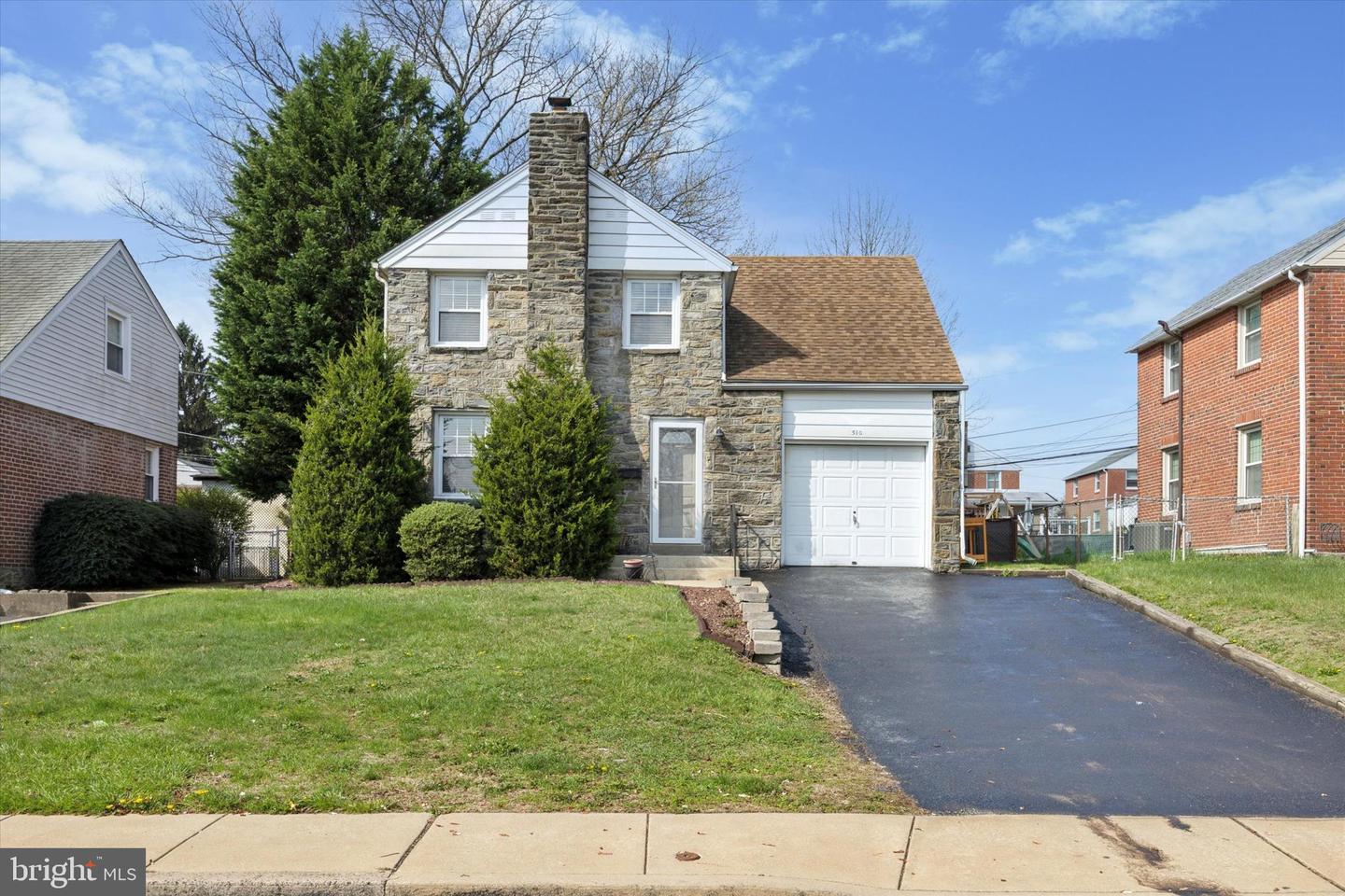 Listing image 1