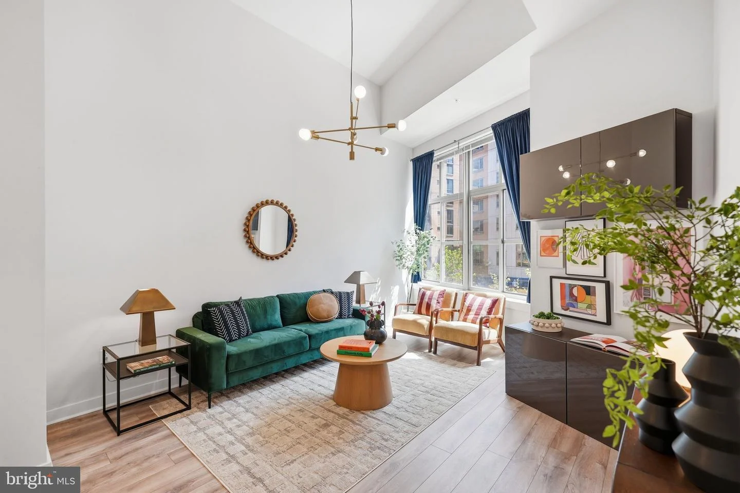 460 New York Ave NW Unit 205