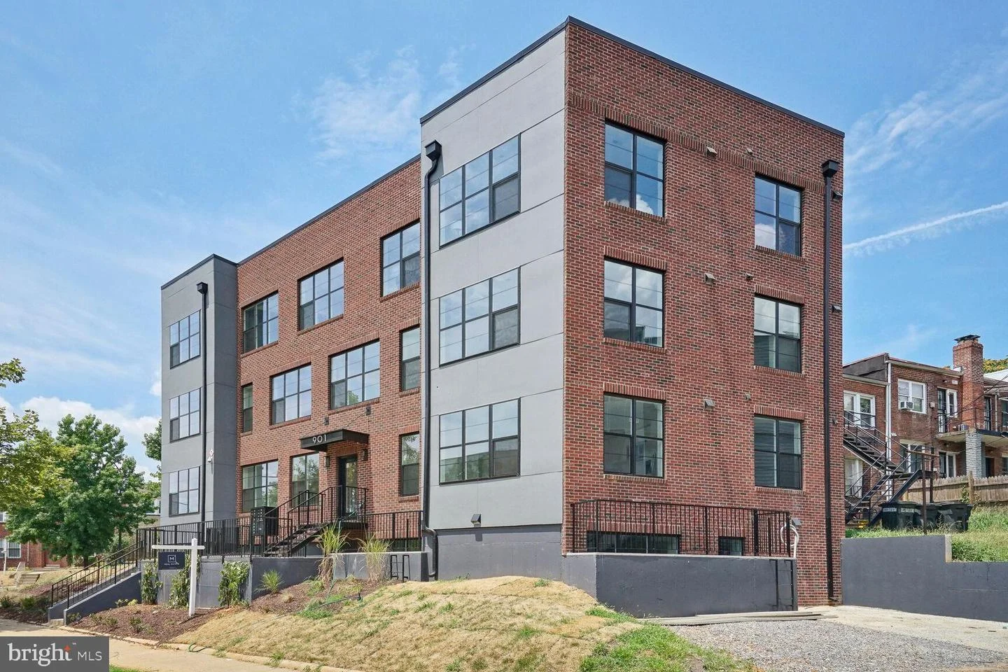 901 19th Street NE Unit PH2
