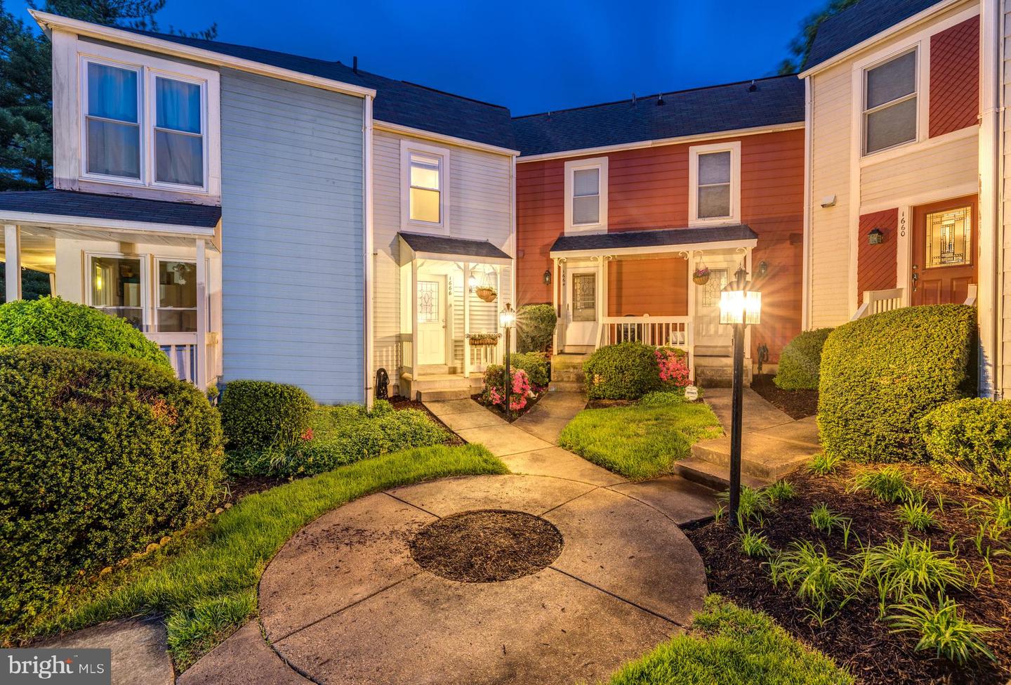 Photo 2 of 41 of 1666 Whisperhill Dr townhome