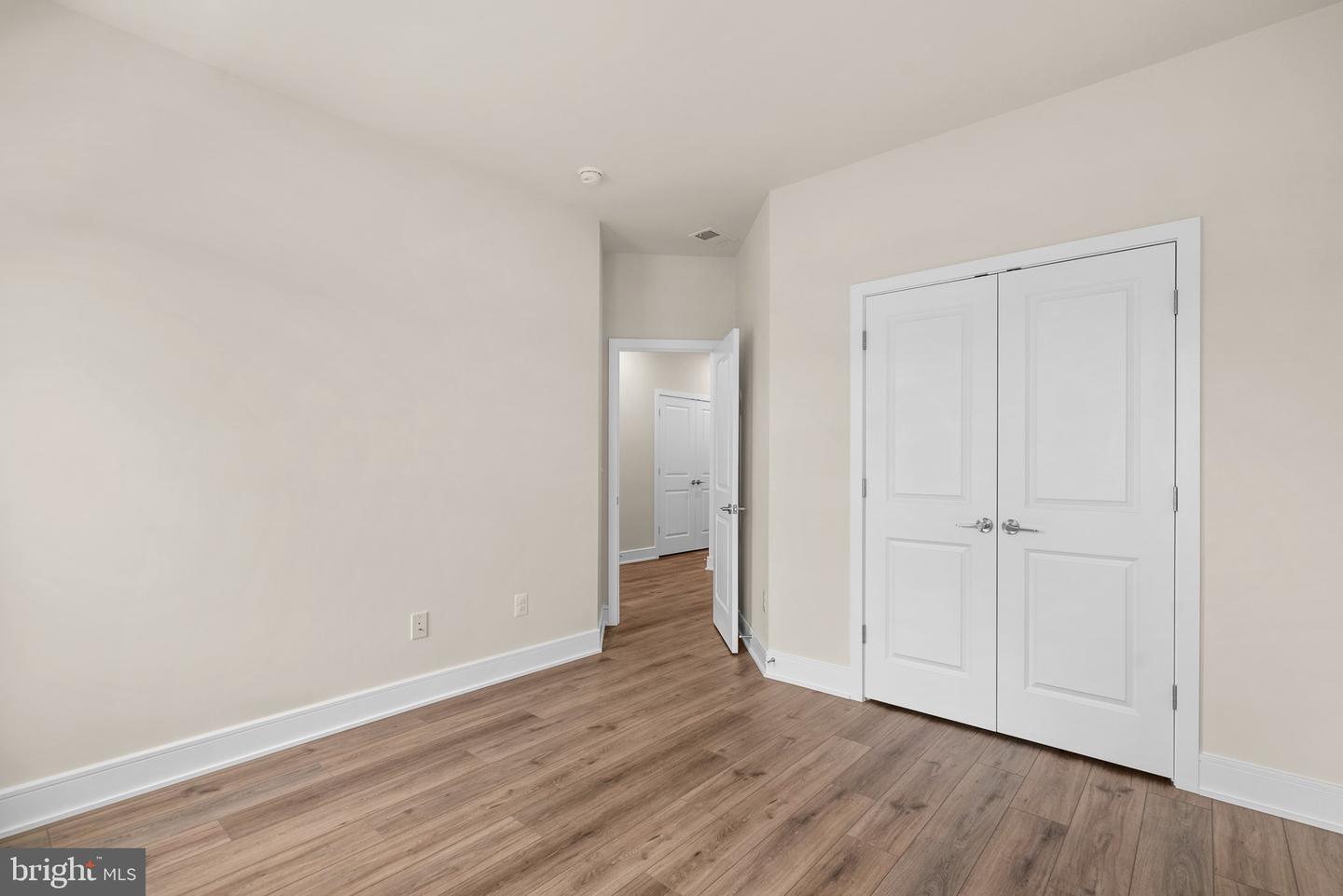 Photo 16 of 24 of 21775 Dollis Hill Ter townhome